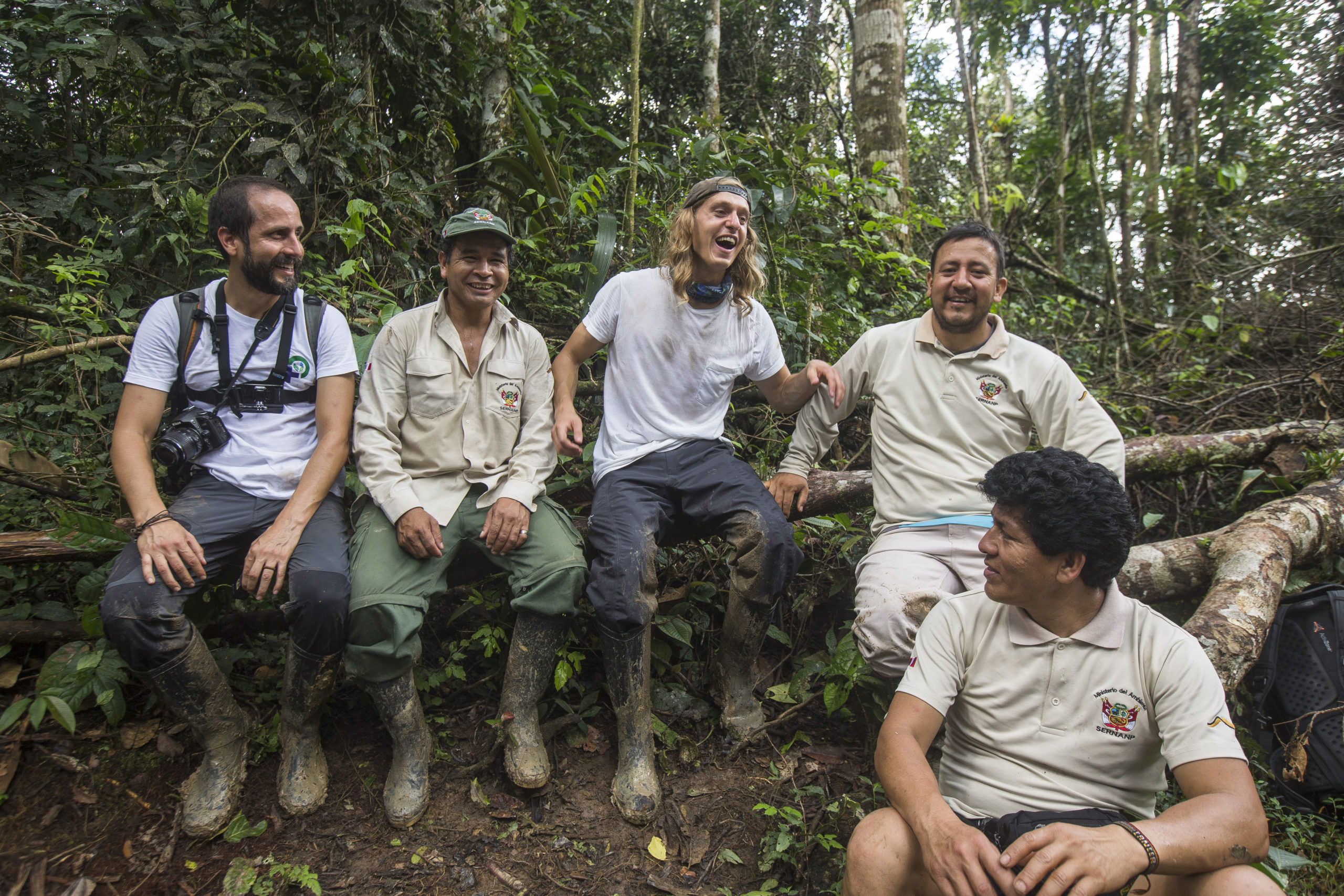 Client story: Nisolo goes trekking in the Peruvian Amazon